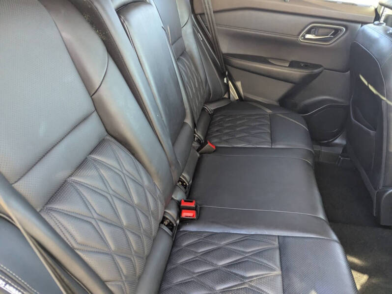 2022 Nissan Rogue Platinum