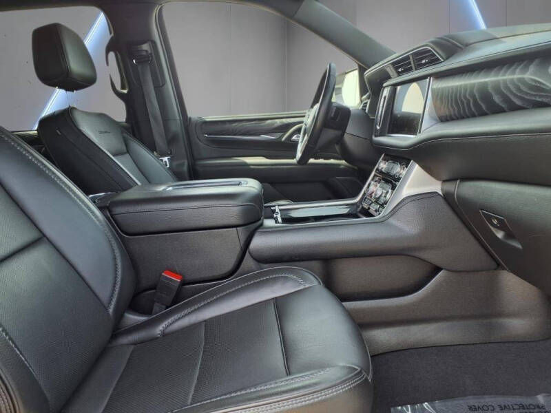 2023 GMC Yukon XL Denali