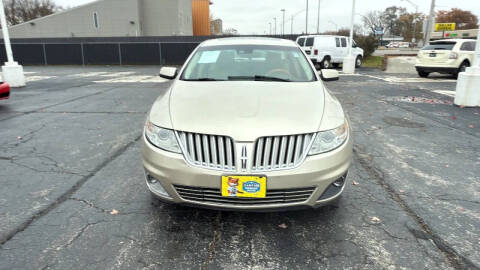 2010 Lincoln MKS