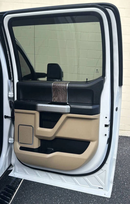 2018 Ford F-350 Super Duty Lariat