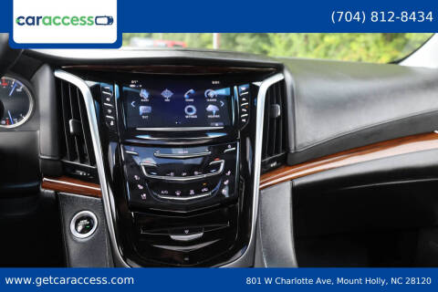 2018 Cadillac Escalade Luxury