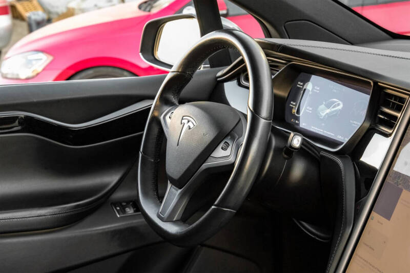 2018 Tesla Model X 75D