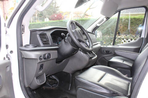 2023 Ford Transit 250