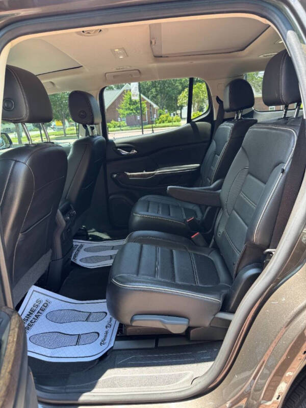 2020 GMC Acadia Denali
