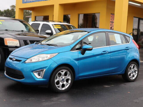 2013 Ford Fiesta for sale at Bond Auto Sales in Saint Petersburg FL