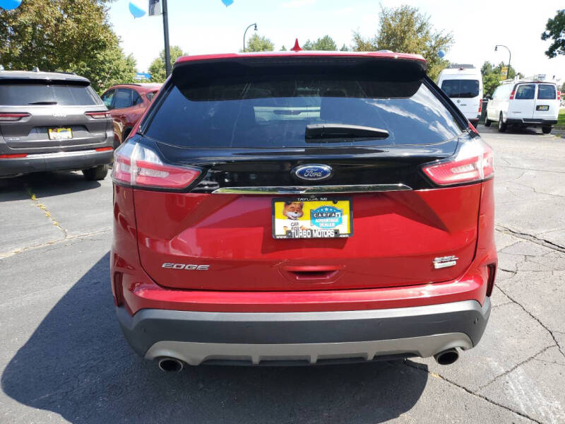 2020 Ford Edge