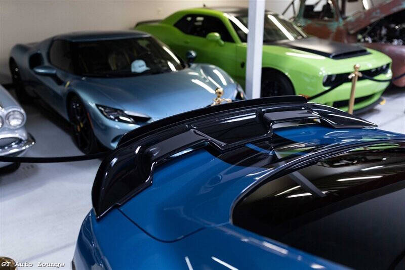 2020 Ford Mustang 33