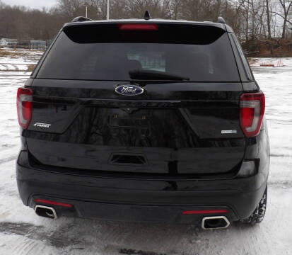 2016 Ford Explorer Sport