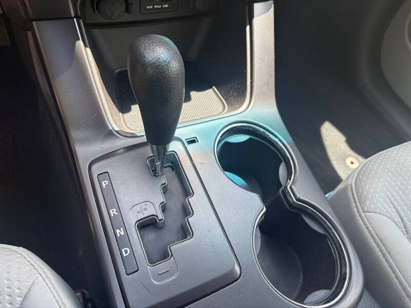 2011 Kia Sorento LX