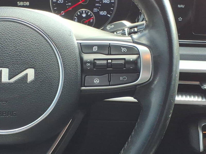 2022 Kia K5