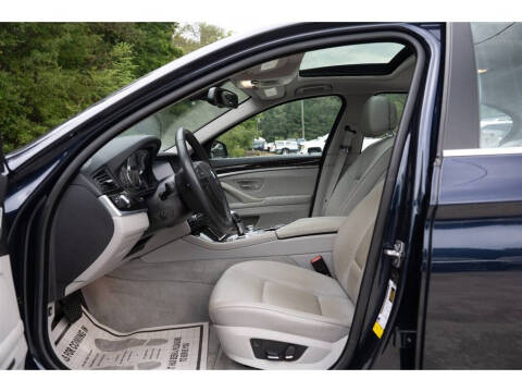 2012 BMW 5 Series 528i