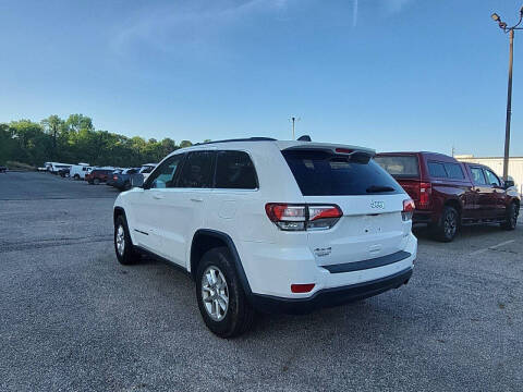 2020 Jeep Grand Cherokee Laredo E