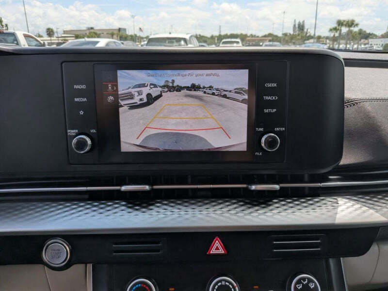 2024 Kia Carnival