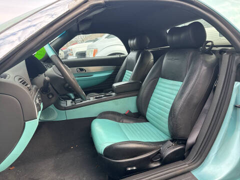 2002 Ford Thunderbird Deluxe