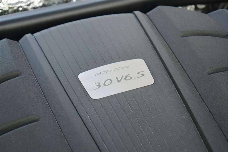 2021 Porsche Macan S