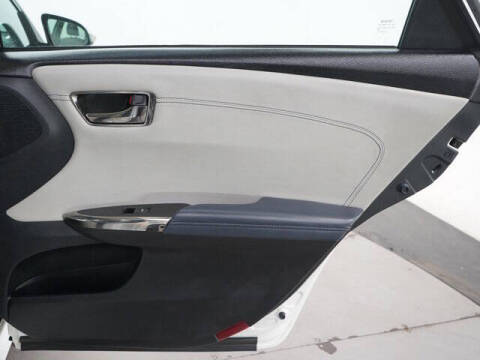 2013 Toyota Avalon Hybrid Limited