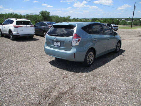 2015 Toyota Prius v Three