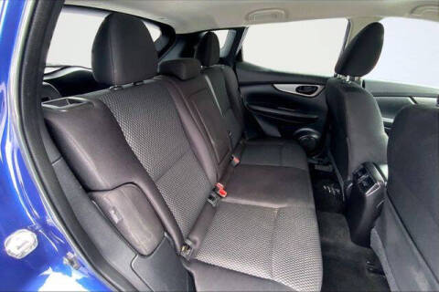 2022 Nissan Rogue Sport S