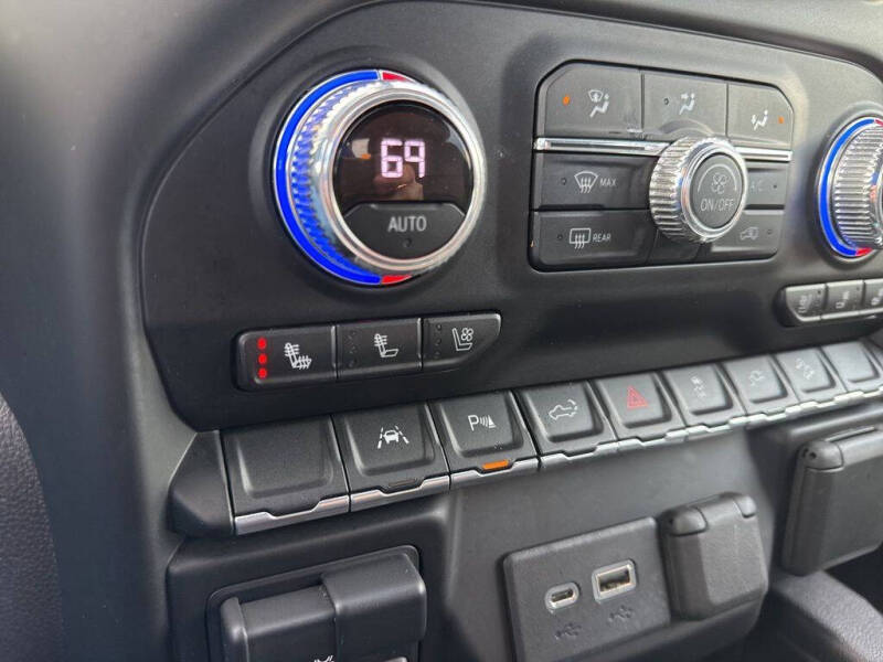 2022 GMC Sierra 1500 Limited