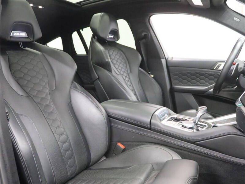 2022 BMW X6 M