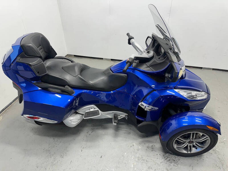 2012 Can-Am Spyder RT-S SE5
