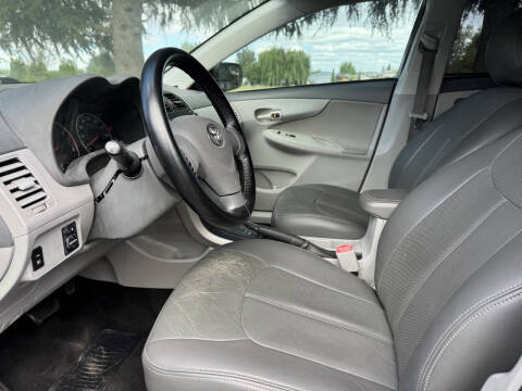 2009 Toyota Corolla LE