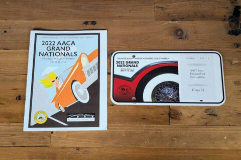 1957 Ford Thunderbird