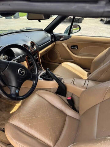 2001 Mazda MX-5 Miata LS