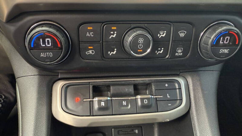 2020 GMC Acadia Denali