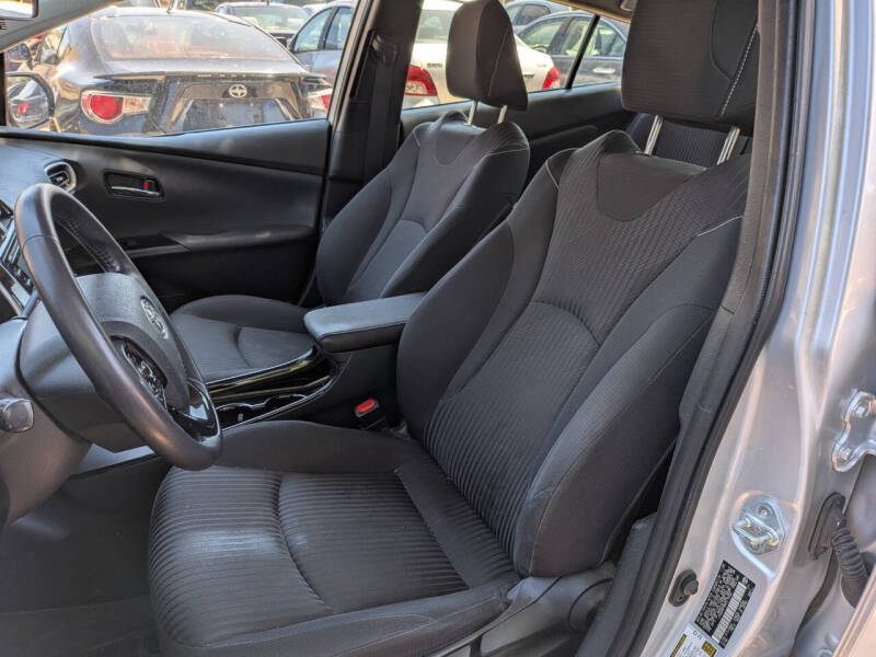 2021 Toyota Prius Prime LE