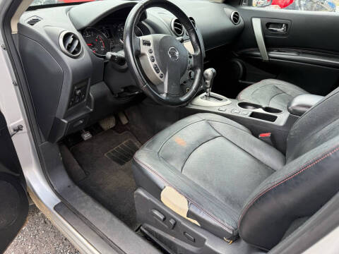 2013 Nissan Rogue SV w/SL Package