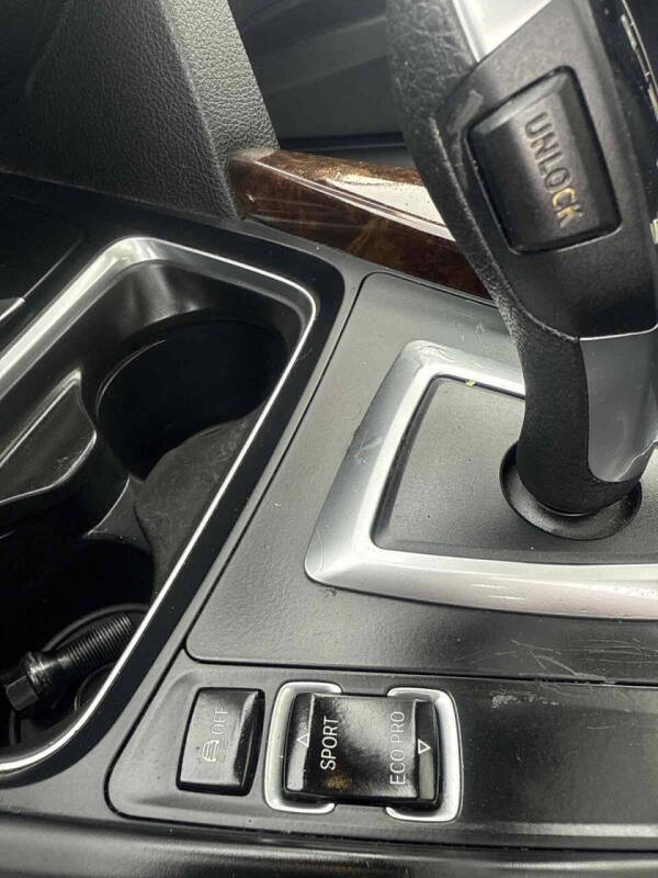 2015 BMW 3 Series 328i