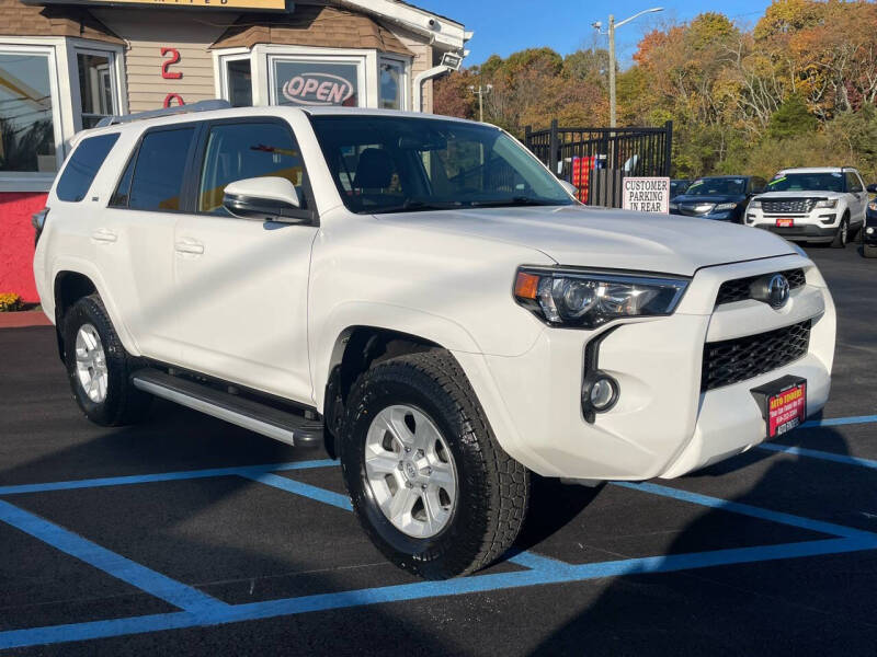 2016 Toyota 4Runner SR5 Premium photo 10