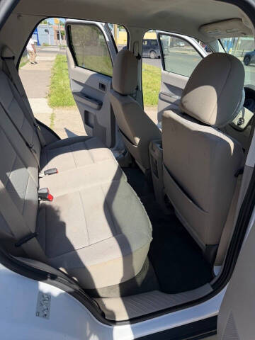 2011 Ford Escape XLT