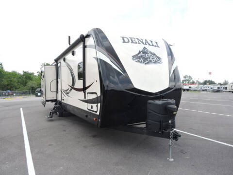 2016 Dutchmen Denali Travel Trailer 371BH