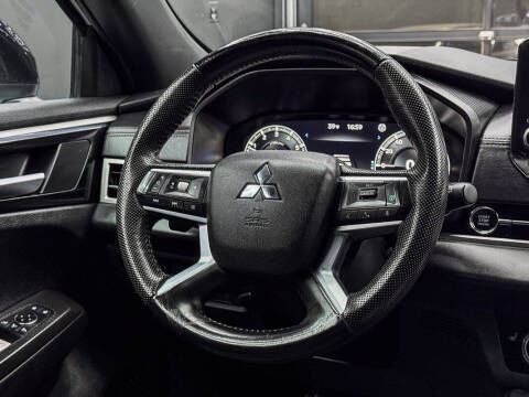 2023 Mitsubishi Outlander