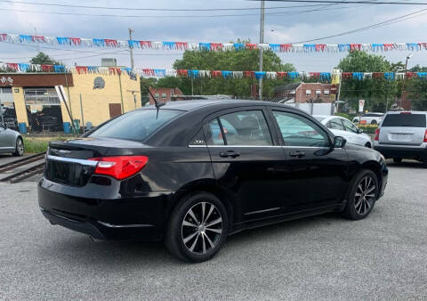 2014 Chrysler 200 Touring