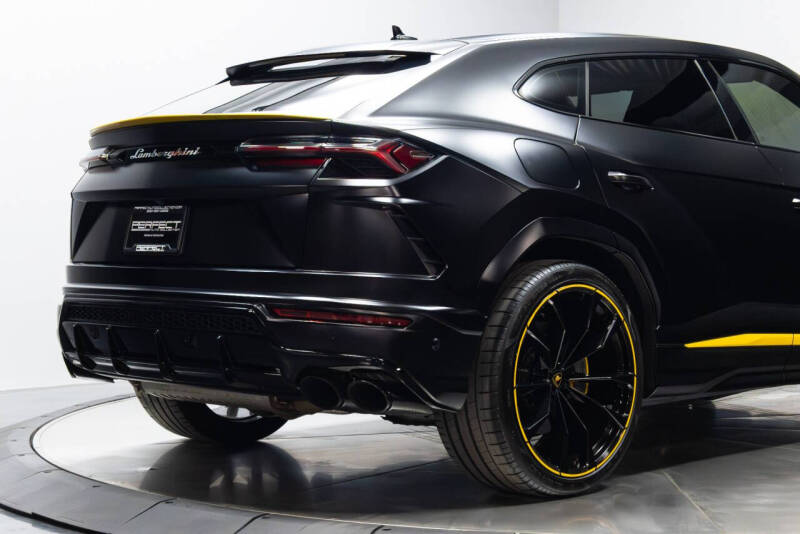 2022 Lamborghini Urus