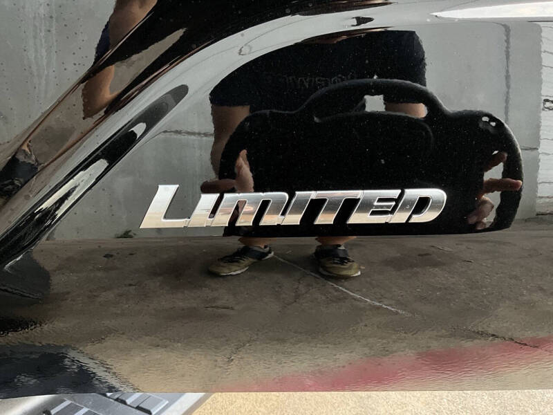 2025 Toyota 4Runner Limited HV