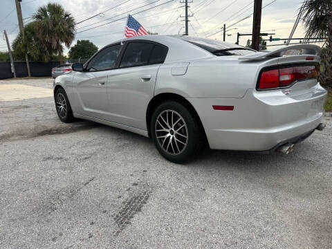 2012 Dodge Charger SE