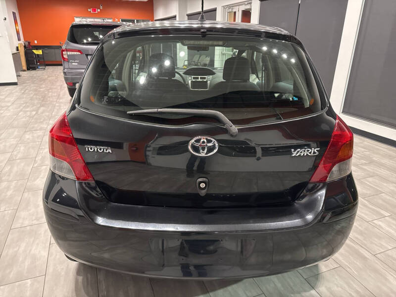 2011 Toyota Yaris