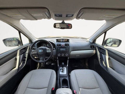 2015 Subaru Forester 2.5i