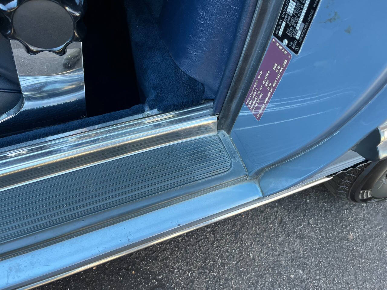 1986 Mercedes-Benz 560-Class 140