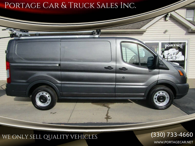 2016 Ford Transit Base's photo