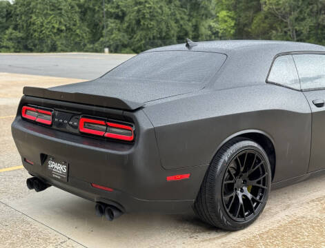 2016 Dodge Challenger 392 HEMI Scat Pack Shaker