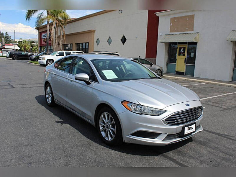 2017 Ford Fusion SE
