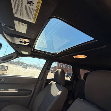 2011 Ford Escape XLT