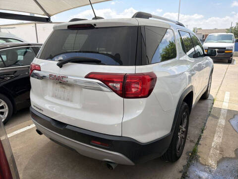 2017 GMC Acadia SLT-1