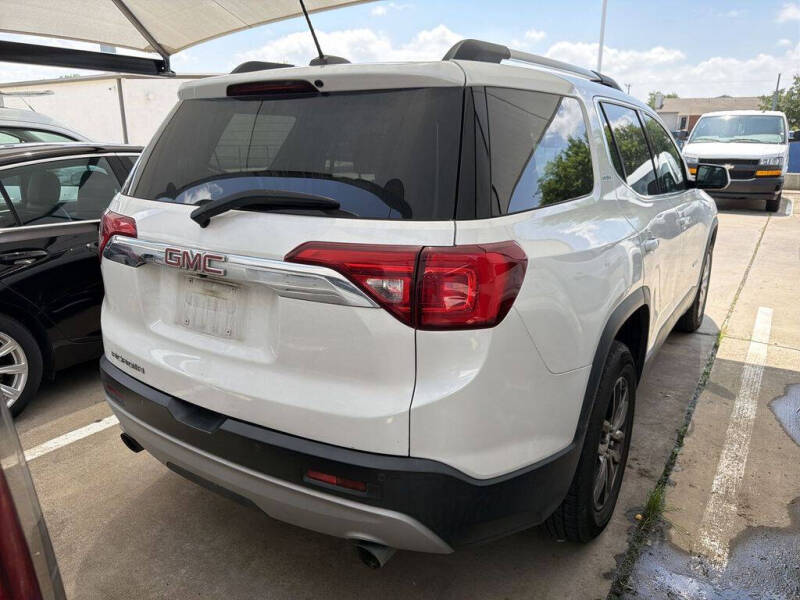 2017 GMC Acadia SLT-1
