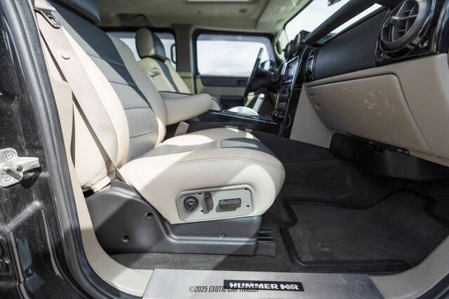 2004 HUMMER H2